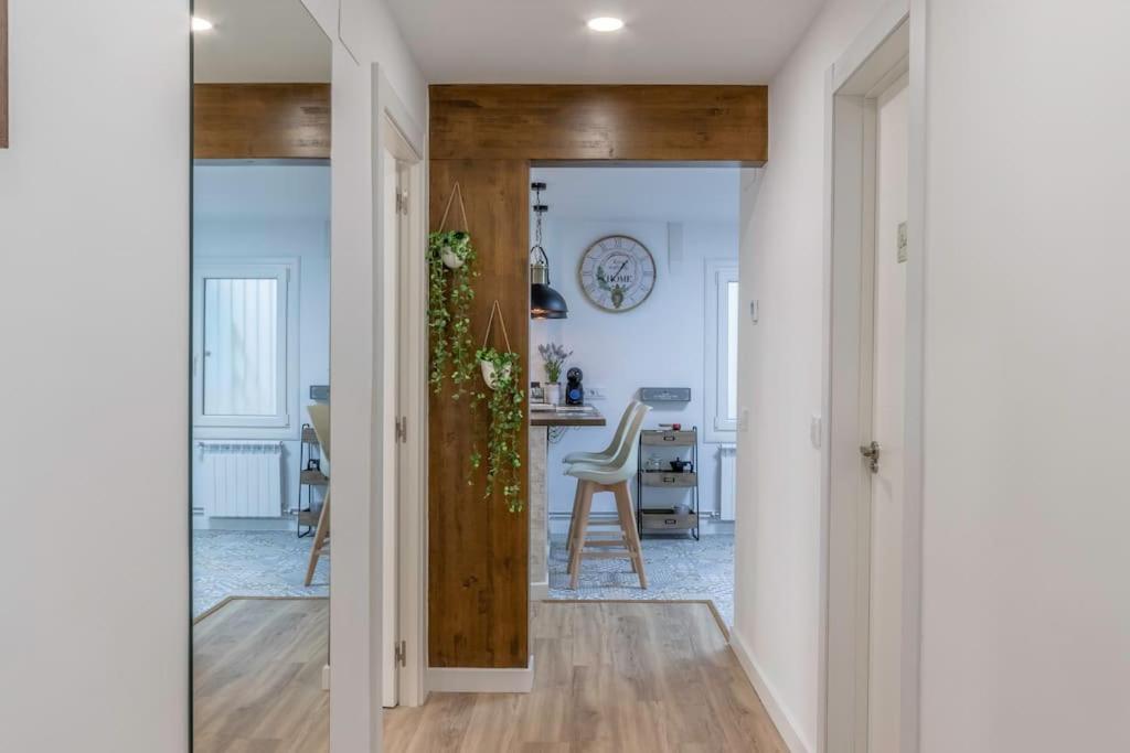 Apt In The Old Town With Cool Terrace!! Private Parking Bilbao Eksteriør bilde