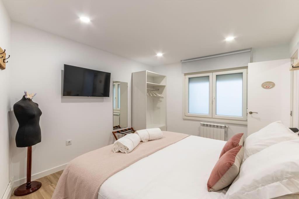 Apt In The Old Town With Cool Terrace!! Private Parking Bilbao Eksteriør bilde